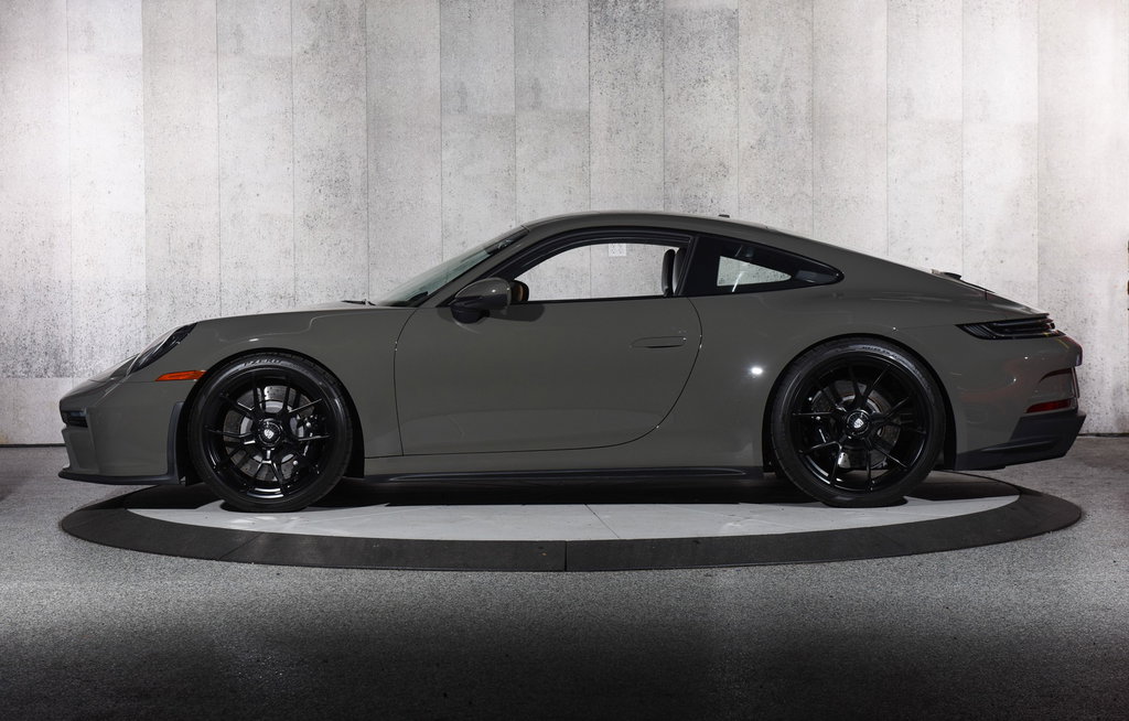 Porsche 992 GT3 Touring