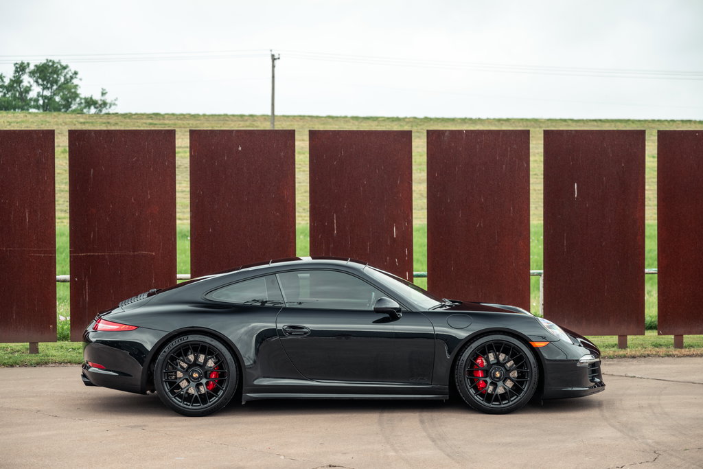 Porsche 991 Carrera GTS