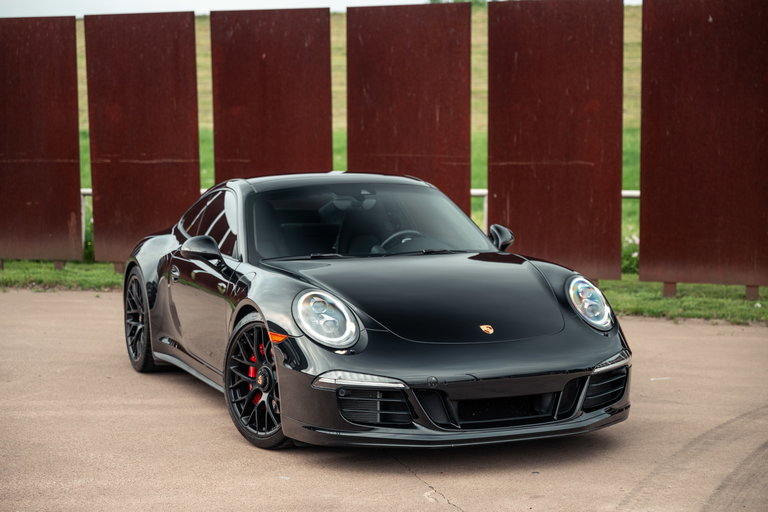 Porsche 991 Carrera GTS