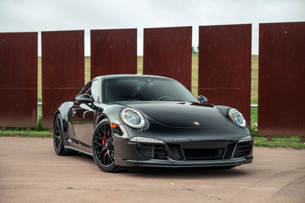 Porsche 991 Carrera GTS