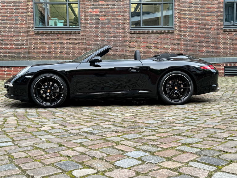 2015-porsche-911-carrera