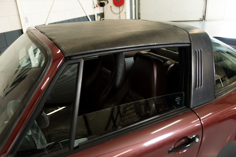 Porsche 911 Carrera 3.2 (US)