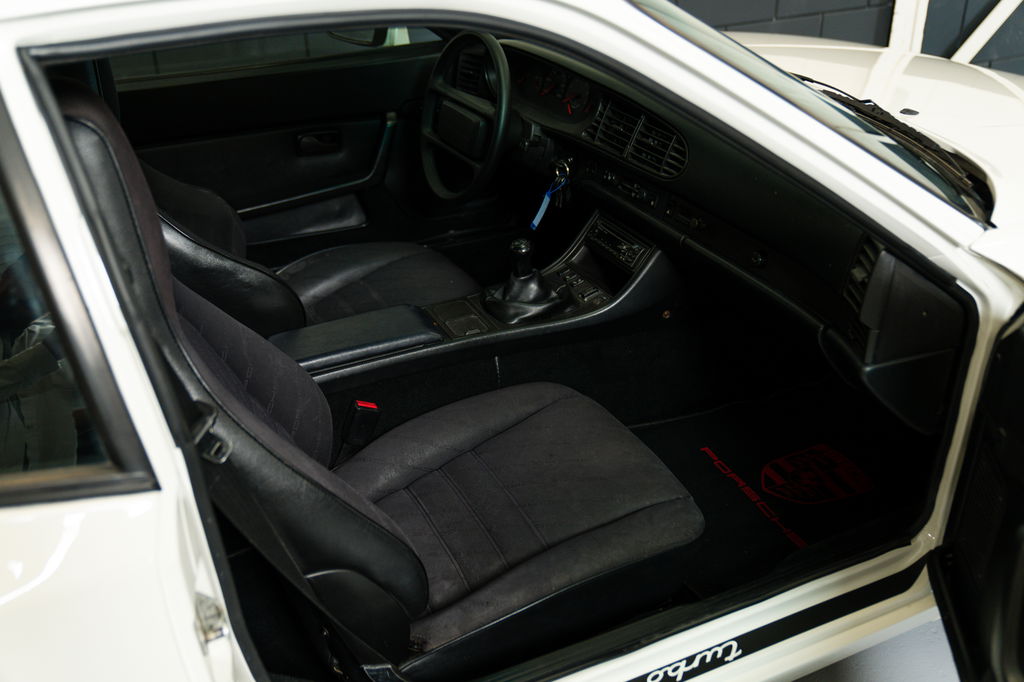 Porsche 944 Turbo Coupé