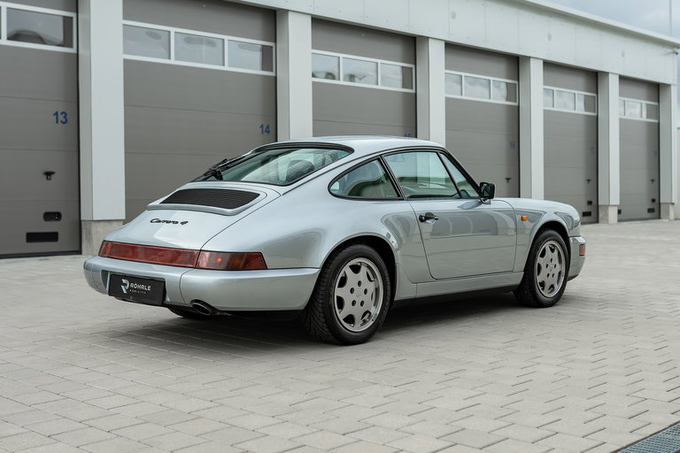 Porsche 964 Carrera 4