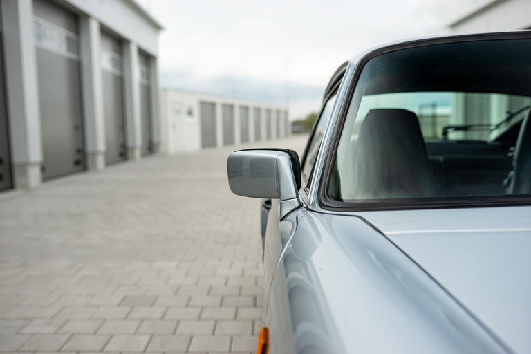 Porsche 964 Carrera 4