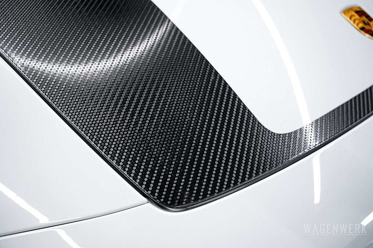 Porsche 992 Carrera