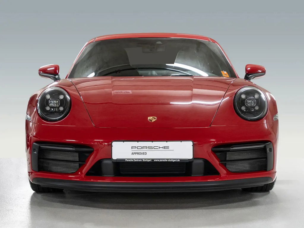 Porsche 992 Carrera GTS