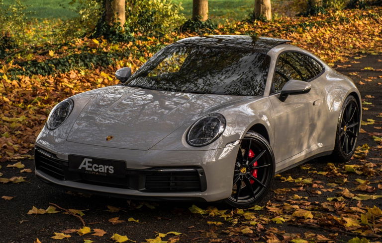 Porsche 992 Carrera 4S