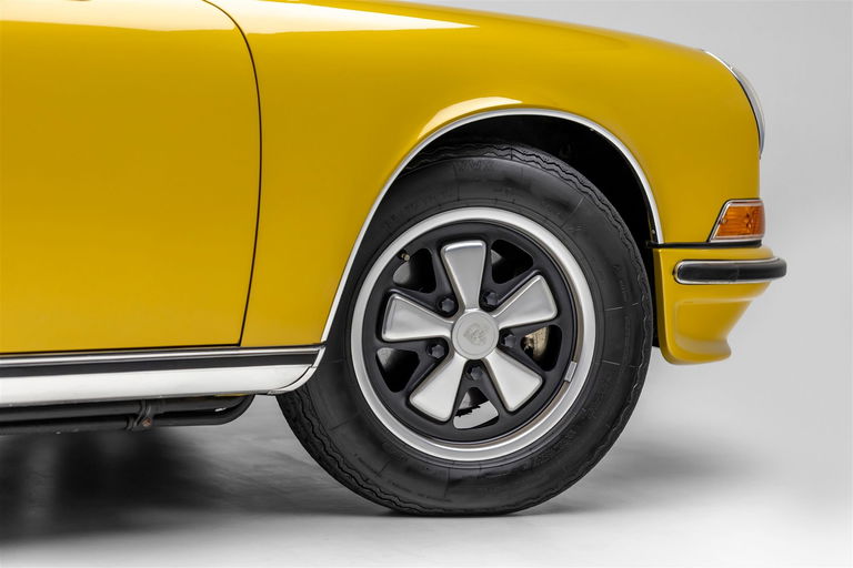 Porsche 911 S (F-Modell)