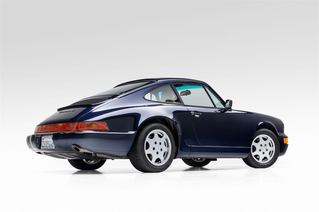 Porsche 964 Carrera 4