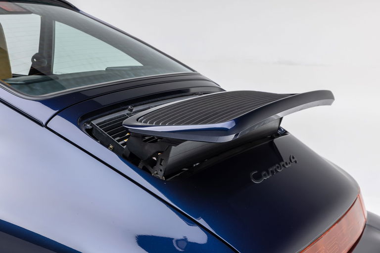 Porsche 964 Carrera 4