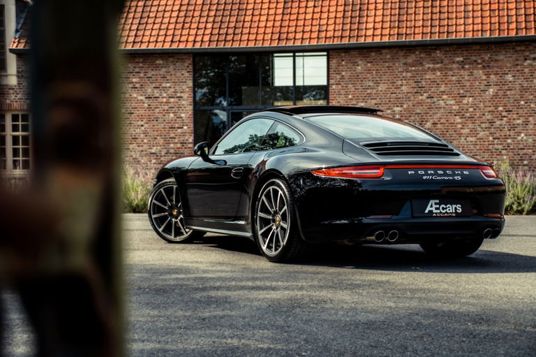 Porsche 991 Carrera 4S