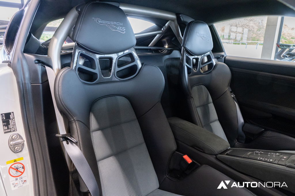 Porsche 718 Cayman GT4 RS