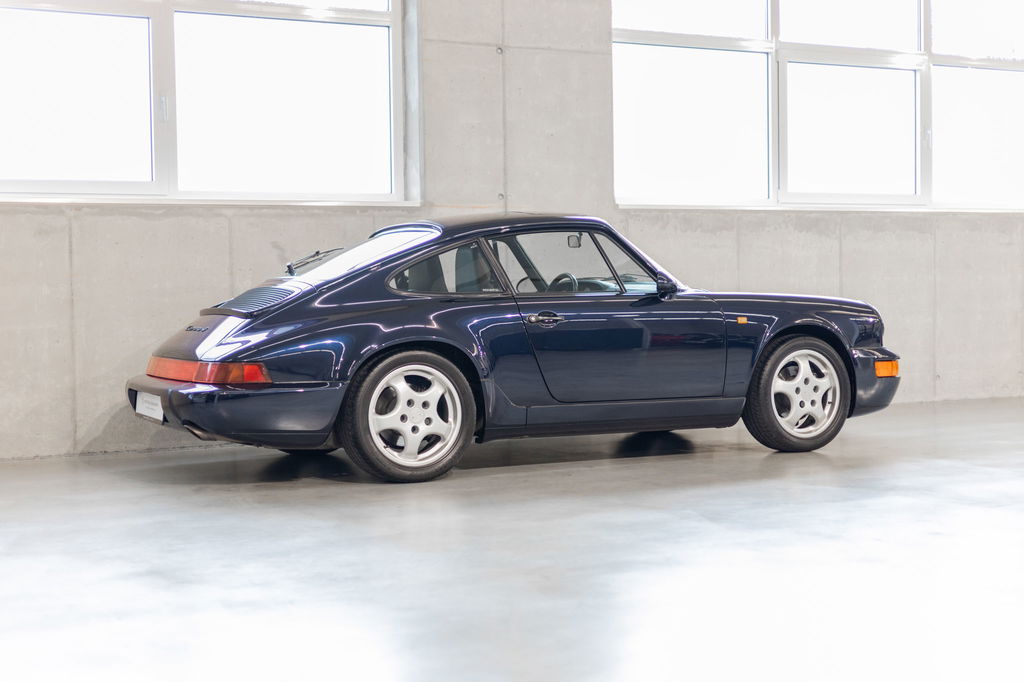 Porsche 964 Carrera 4