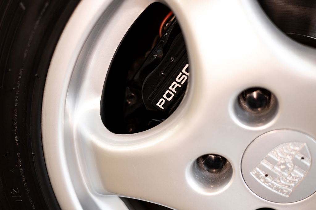 Porsche 964 Carrera 4