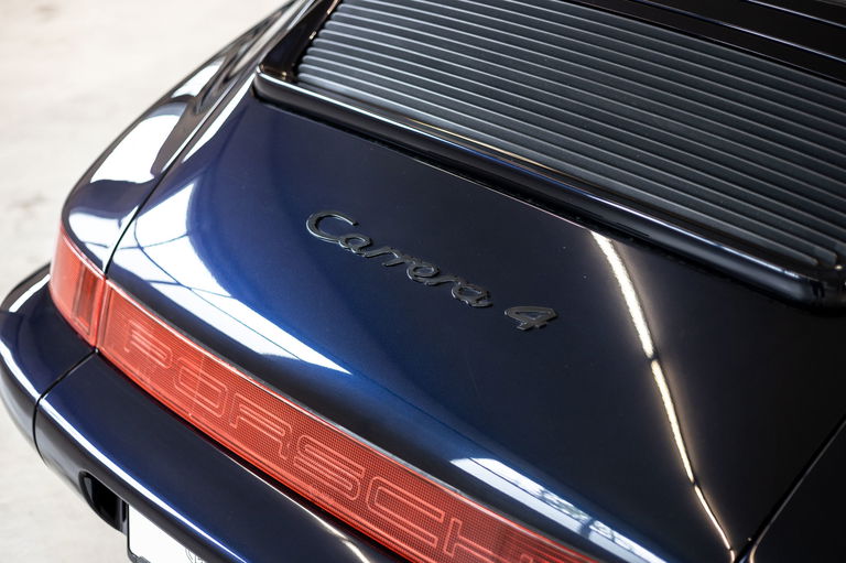 Porsche 964 Carrera 4