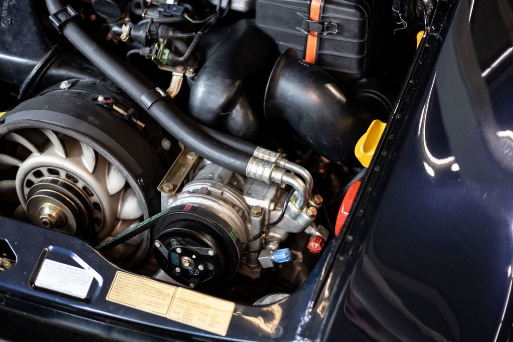 Porsche 964 Carrera 4