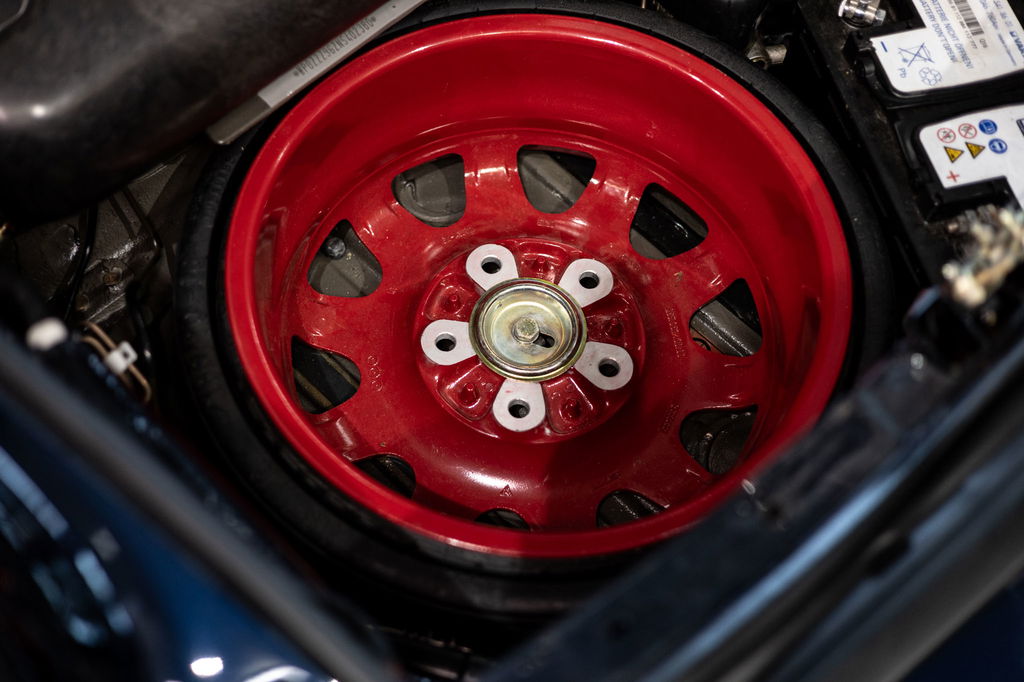 Porsche 964 Carrera 4