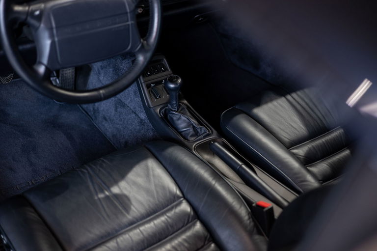 Porsche 964 Carrera 4