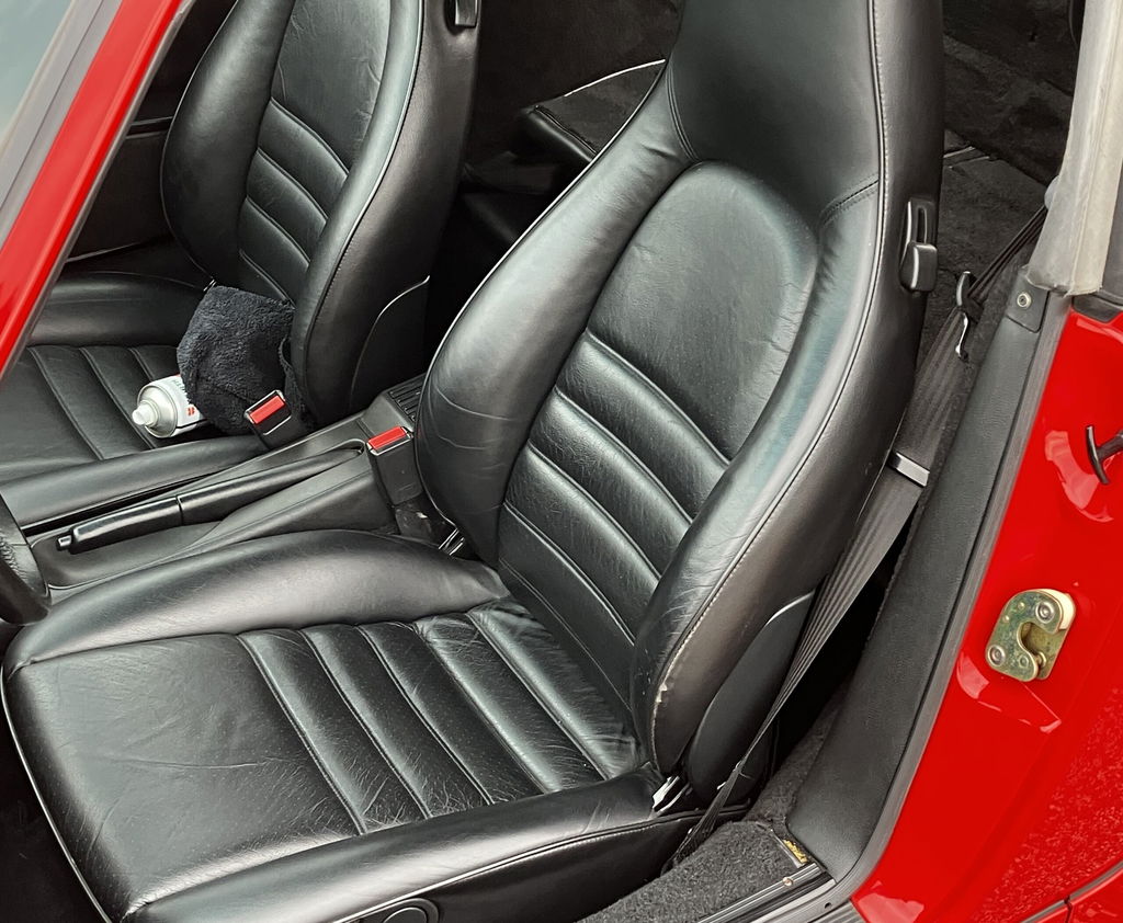 Porsche 964 Carrera 4