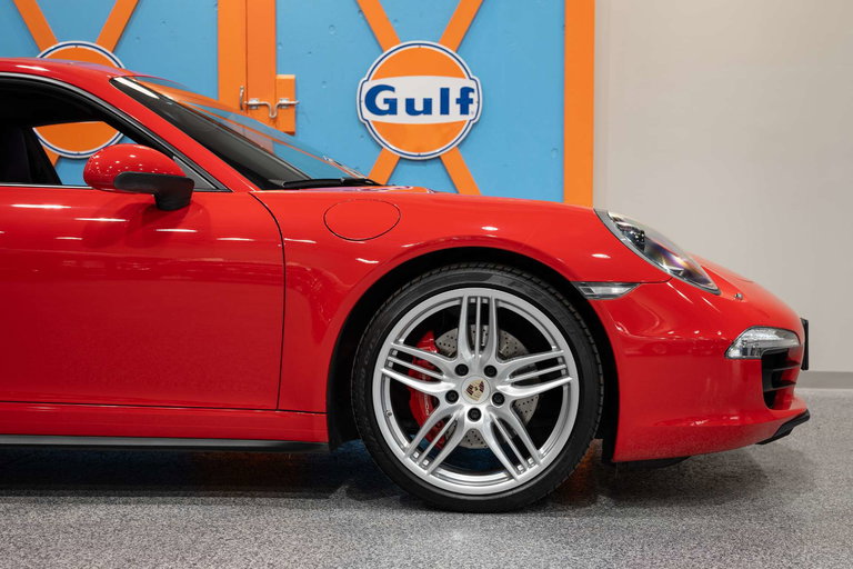 Porsche 991 Carrera 4S