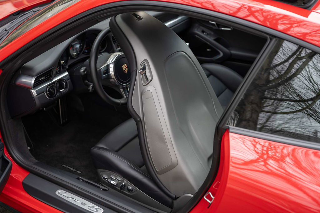 Porsche 991 Carrera 4S