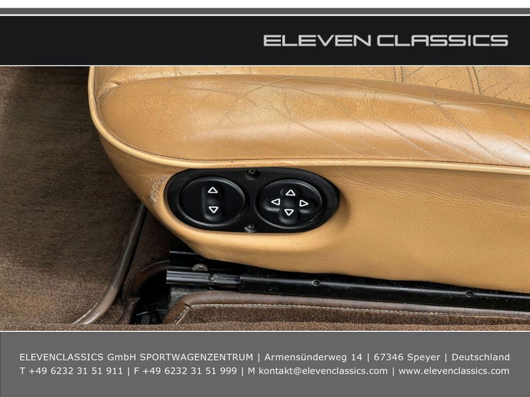 Porsche 911 Carrera 3.2 (US)