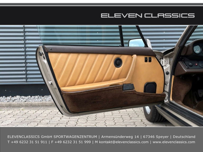Porsche 911 Carrera 3.2 (US)