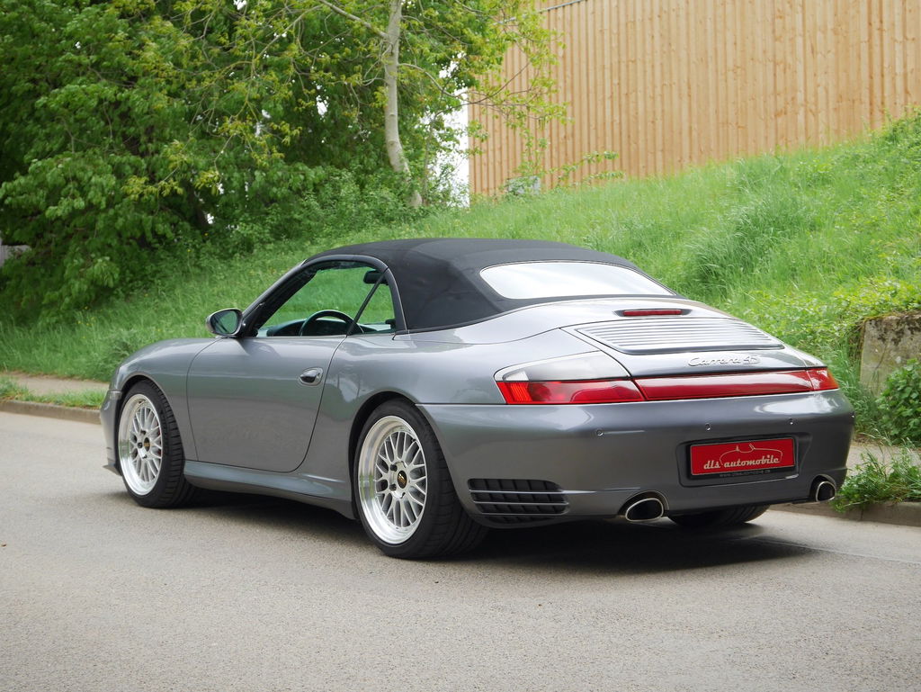 Porsche 996 Carrera 4S