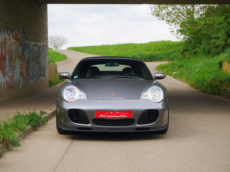 Porsche 996 Carrera 4S