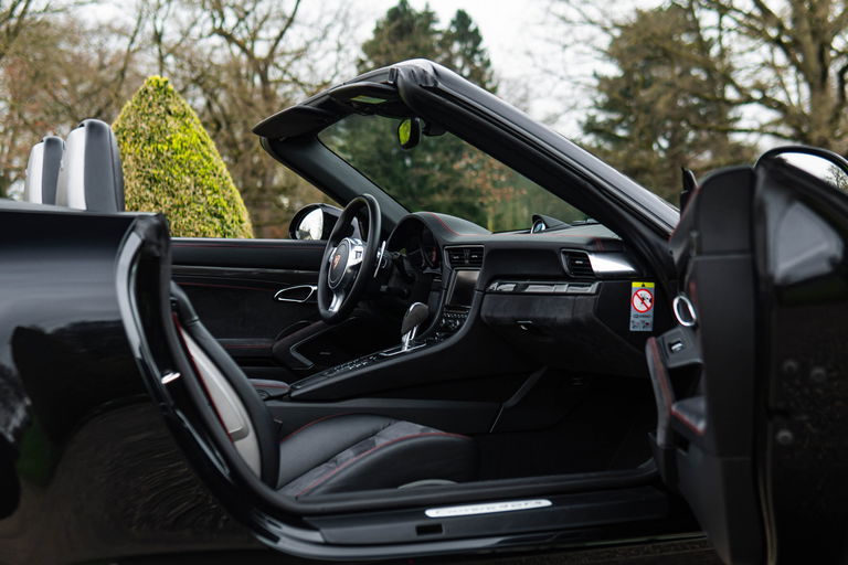 Porsche 991 Carrera 4 GTS