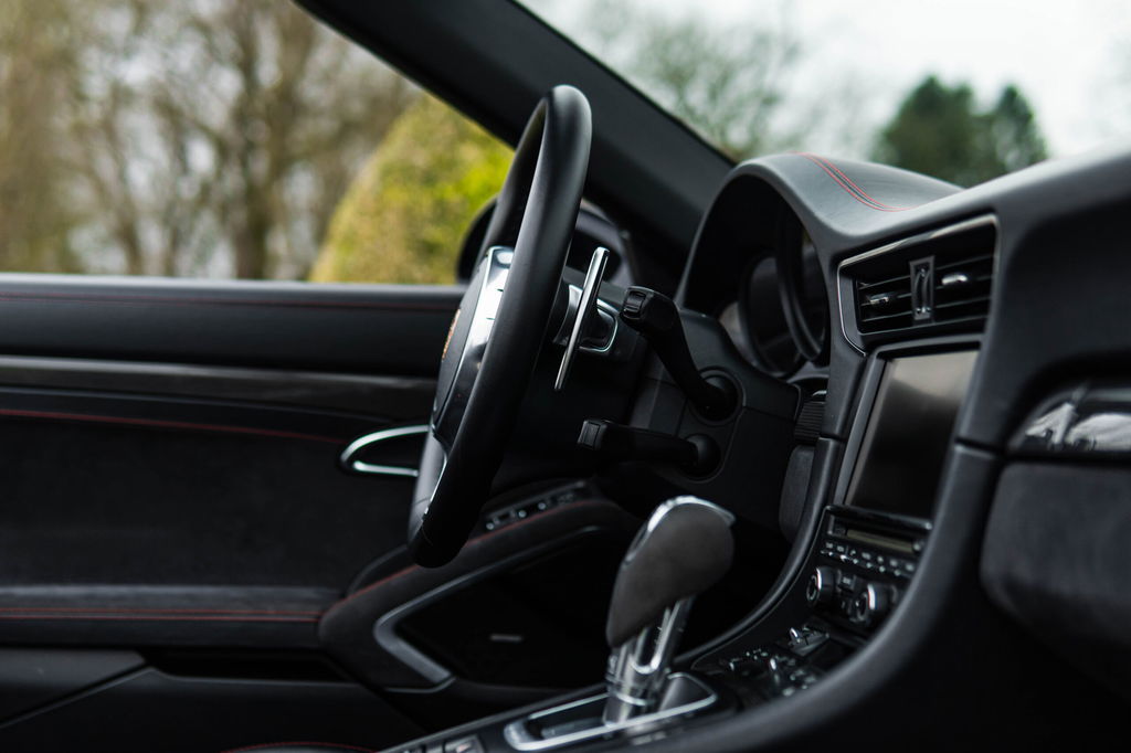 Porsche 991 Carrera 4 GTS