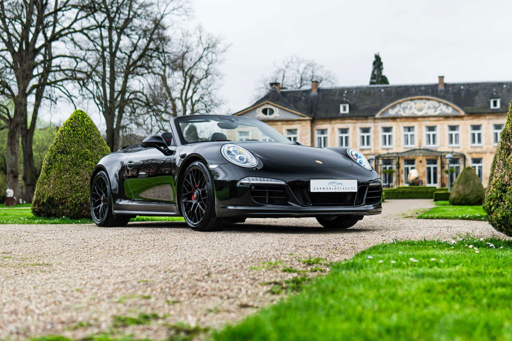 Porsche 991 Carrera 4 GTS