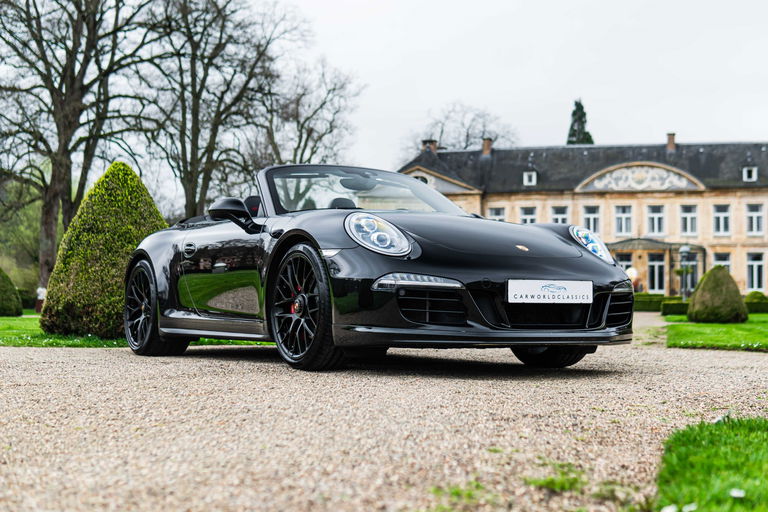 Porsche 991 Carrera 4 GTS