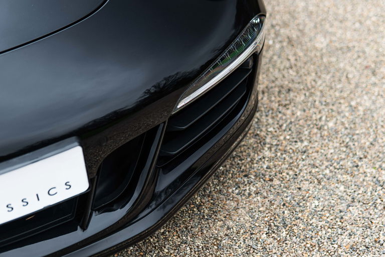 Porsche 991 Carrera 4 GTS