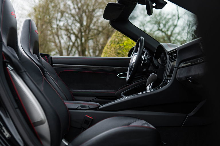 Porsche 991 Carrera 4 GTS