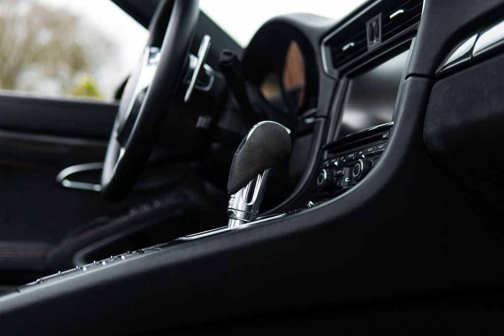 Porsche 991 Carrera 4 GTS