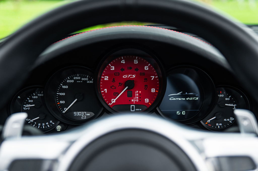 Porsche 991 Carrera 4 GTS
