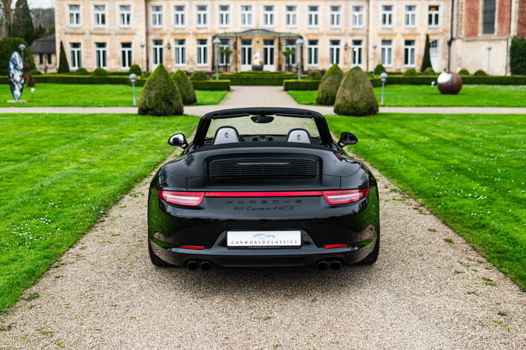 Porsche 991 Carrera 4 GTS