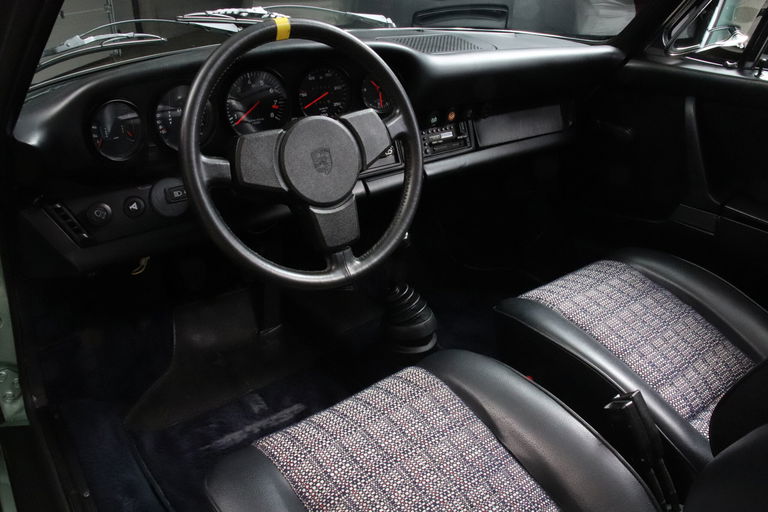 Porsche 911 Carrera 2,7