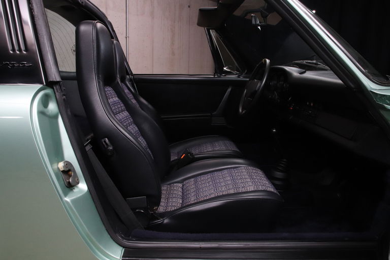 Porsche 911 Carrera 2,7