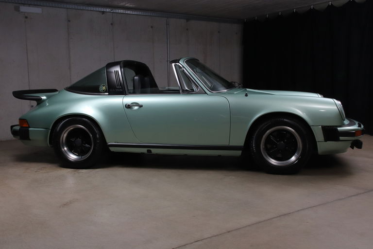 Porsche 911 Carrera 2,7