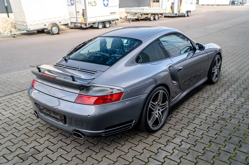 Porsche 996 Turbo