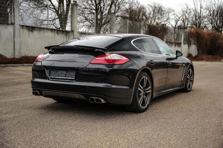 Porsche Panamera Turbo