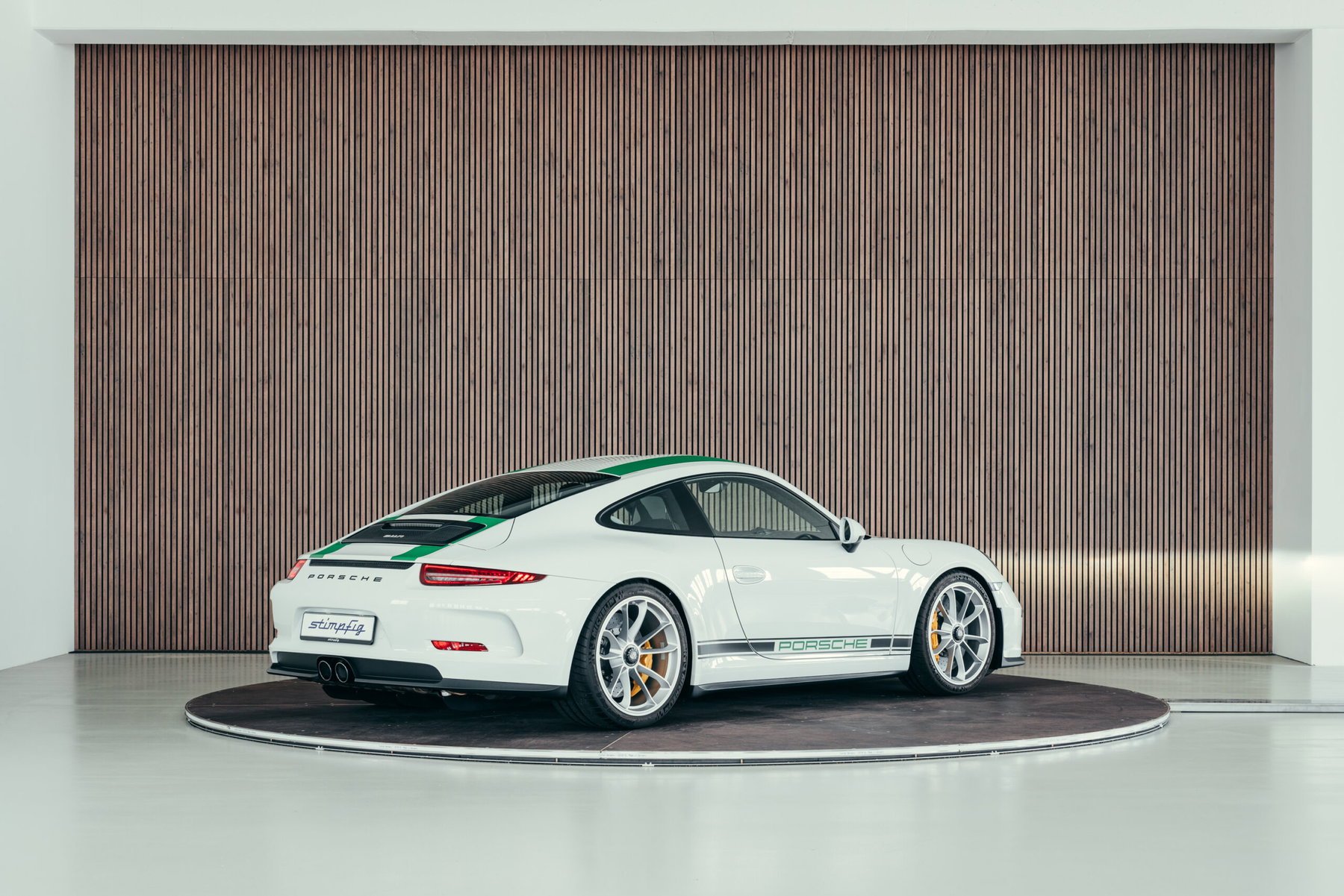 Porsche 911 R 2016 - elferspot.com - Marketplace for Porsche