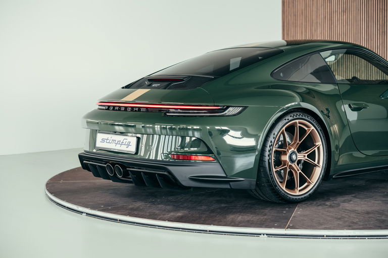 Porsche 992 GT3 Touring