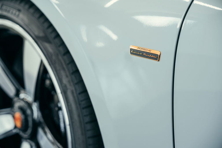 Porsche 992 Sport Classic