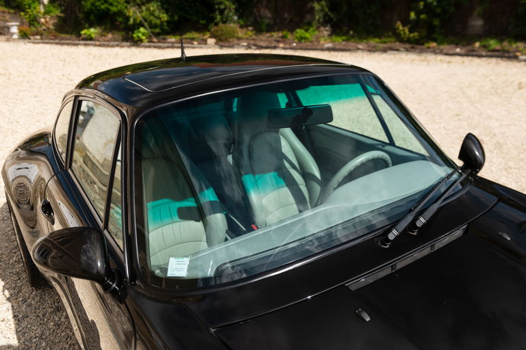 Porsche 993 Carrera 4S