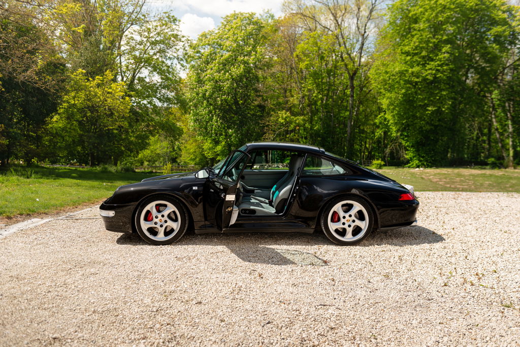 Porsche 993 Carrera 4S