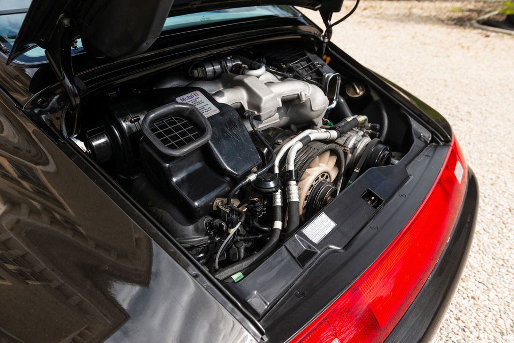 Porsche 993 Carrera 4S